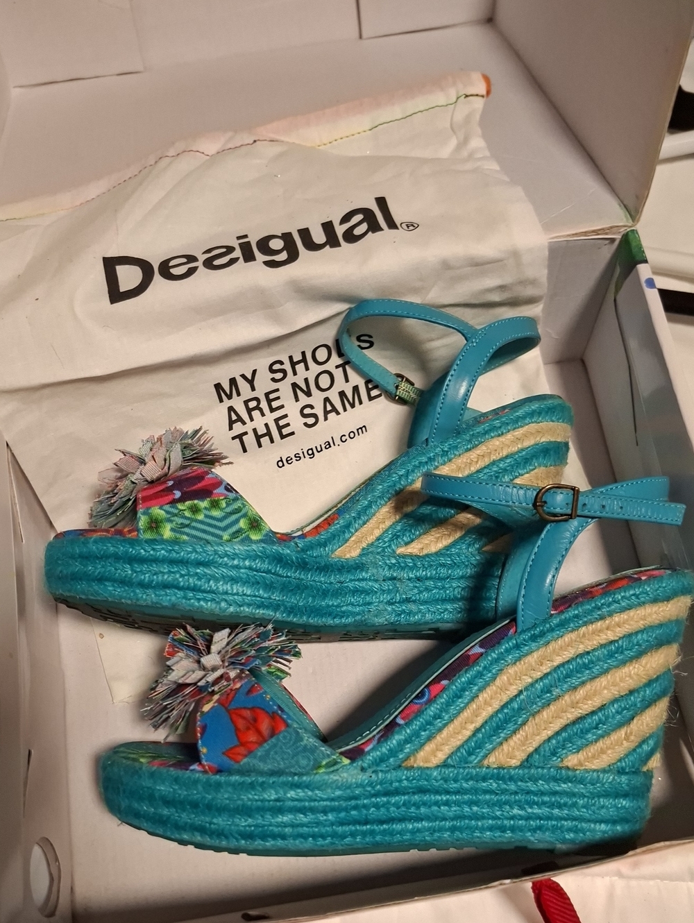 DESIGUAL summer heels